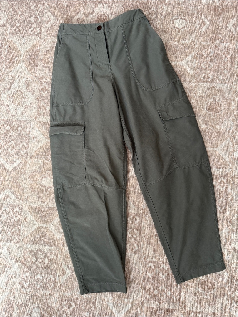 Light Utilitech Cargo Pocket High-Rise Pant